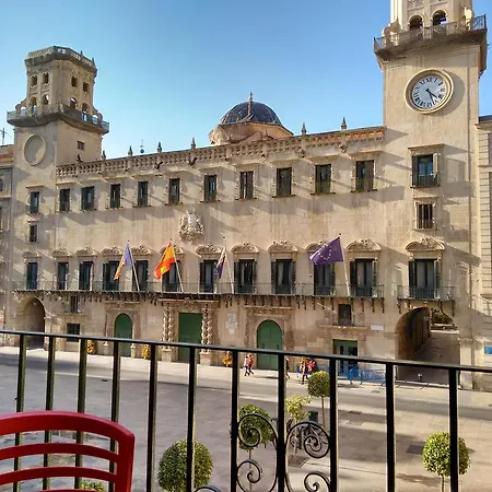 Pensión Old Center 2*